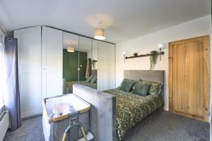 Photo 15- click for photo gallery